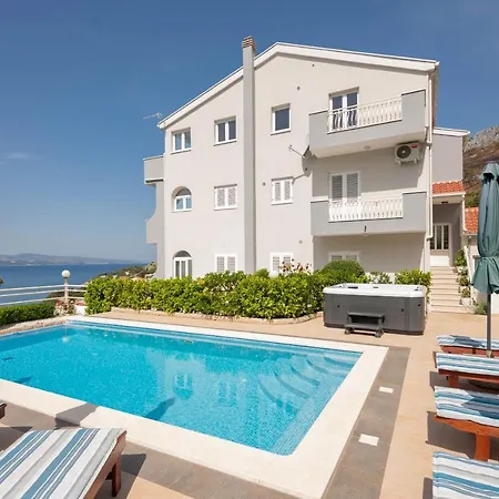 Apartament Luxury Tafra *