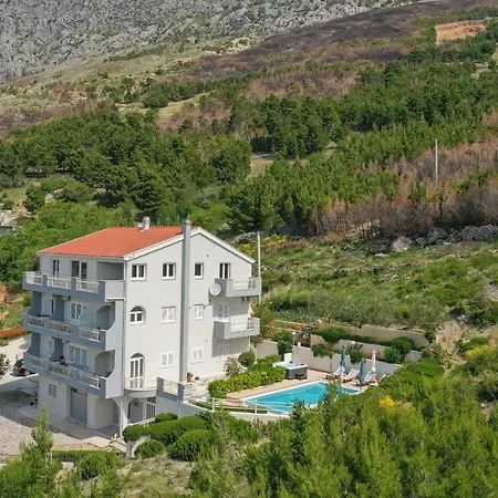 Luxury Tafra Apartament *